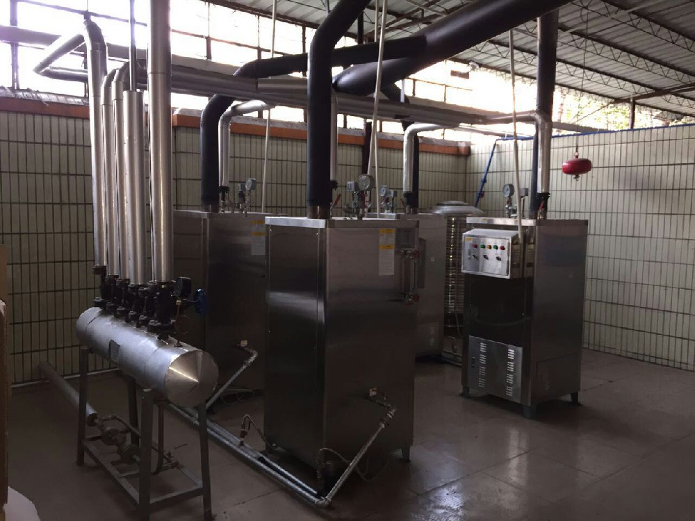 化妝品工廠-4臺100kg燃油爐工程案例